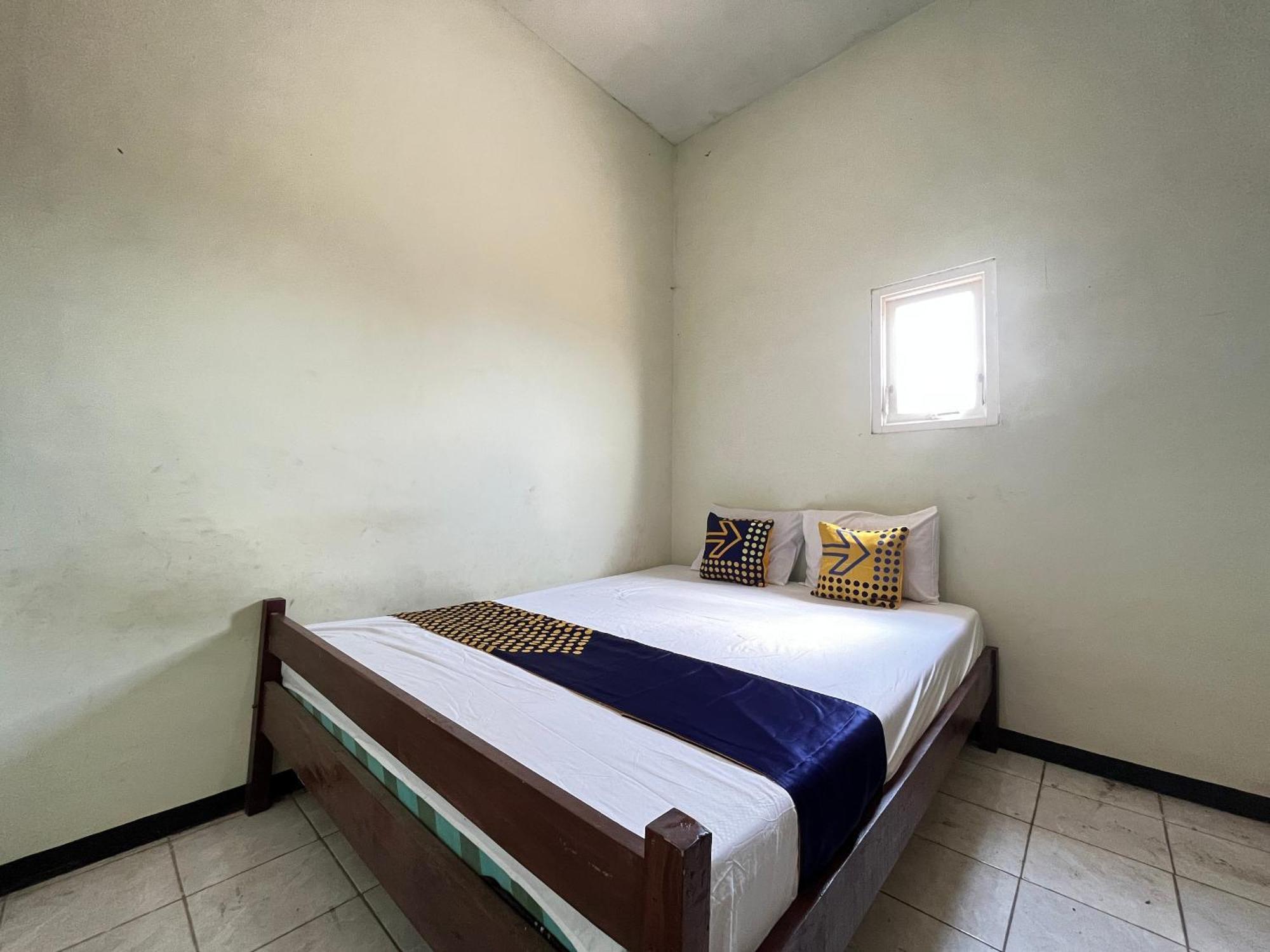 Spot On 93423 Kost Berkah Near Kebun Teh Wonosari Hotell Lawang Exteriör bild