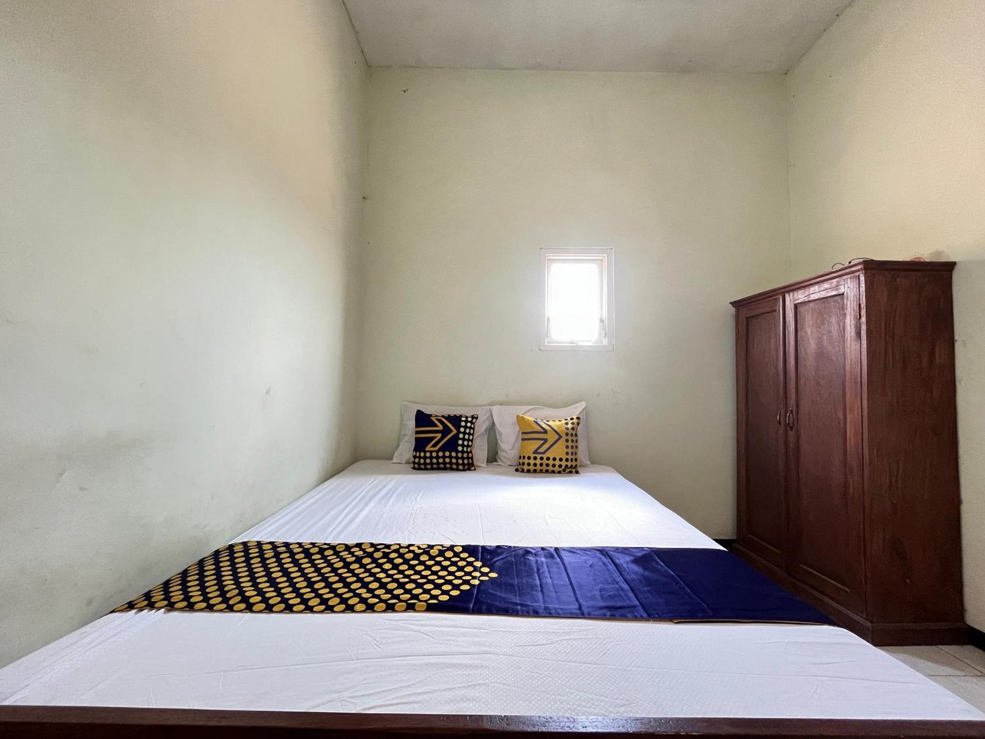 Spot On 93423 Kost Berkah Near Kebun Teh Wonosari Hotell Lawang Exteriör bild